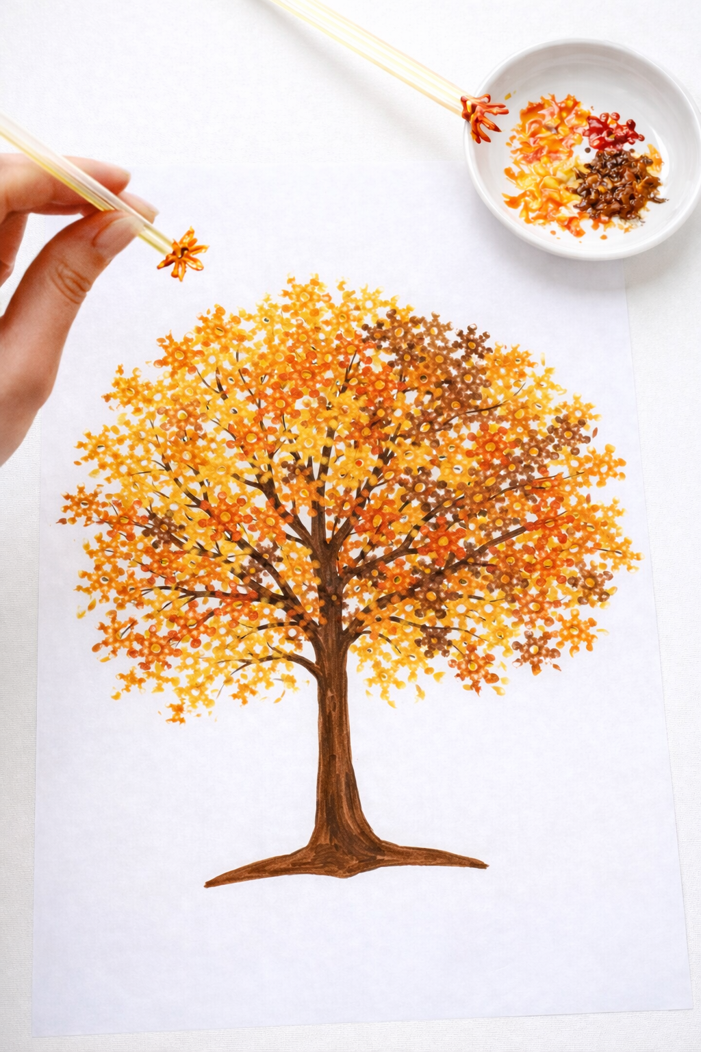 You are currently viewing Herbstbaum Basteln & Stempeln mit Kindern – kostenlose BASTELVORLAGE