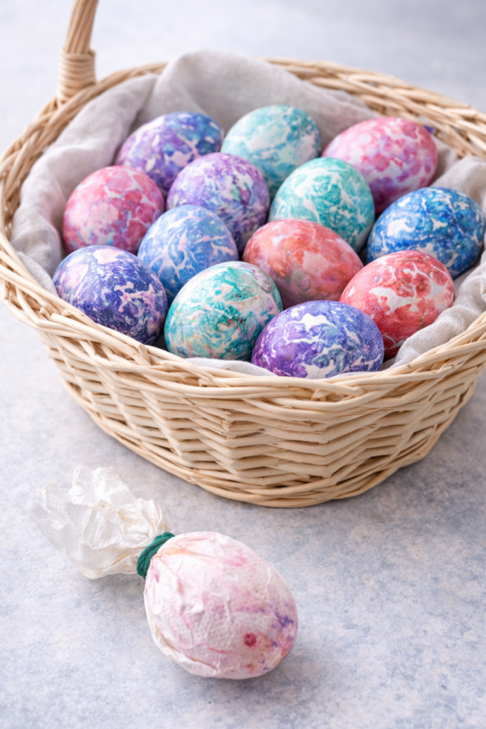 Ostereier mit Lebensmittelfarbe und Essig färben4